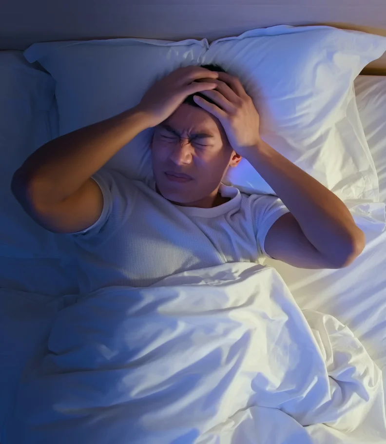 man experiencing headaches in Sarasota FL